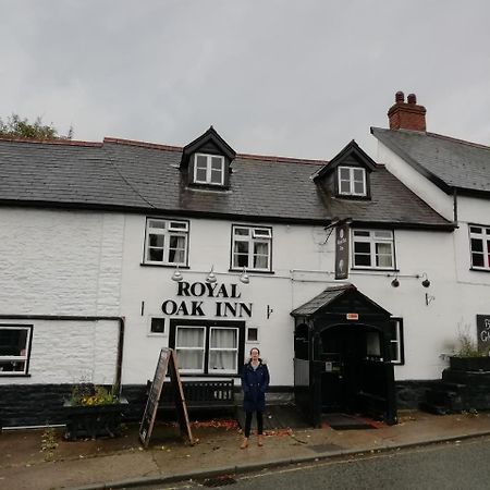 ホテル The Royal Oak キングトン エクステリア 写真